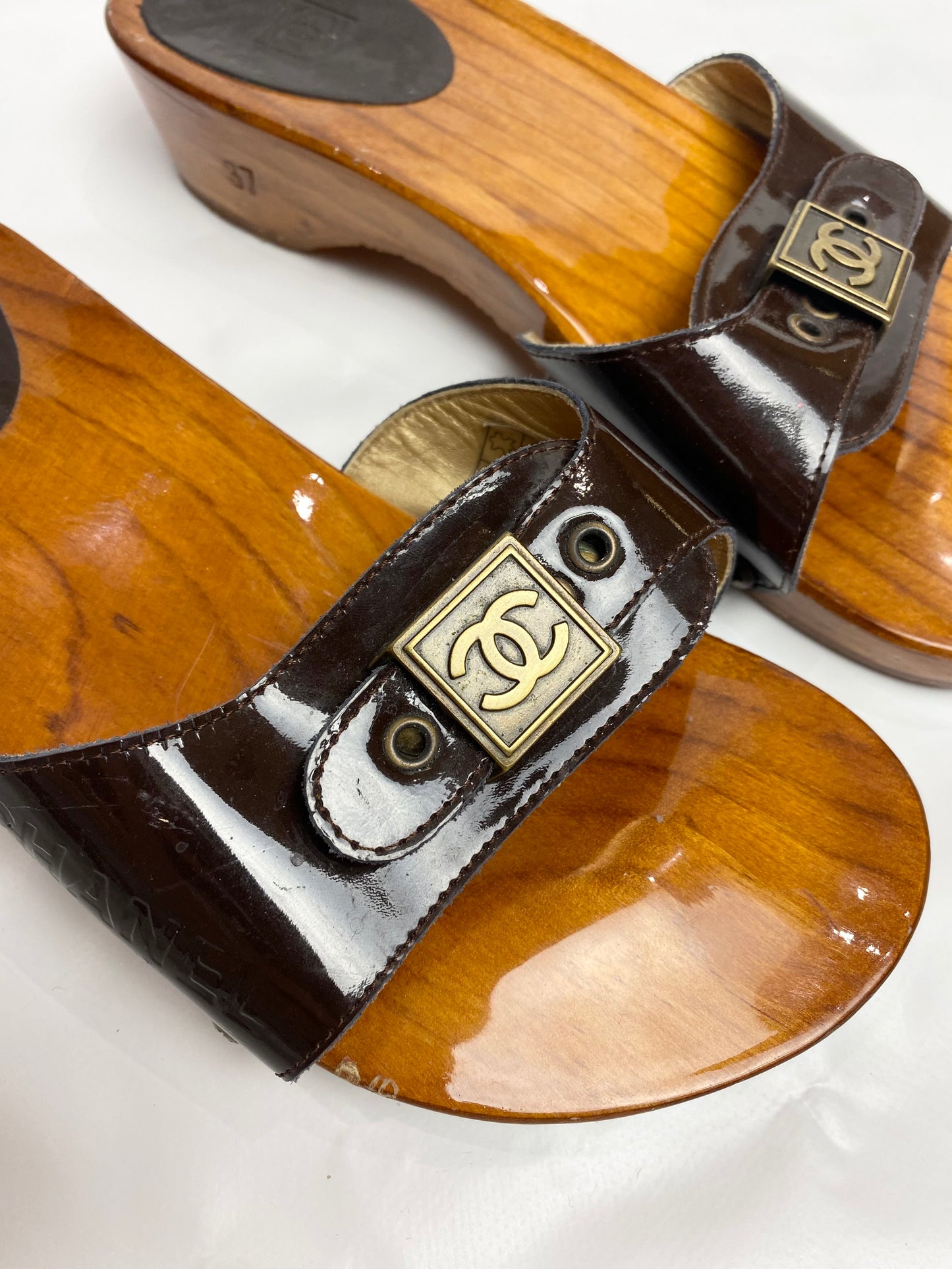 Chanel 90's Brown Wooden Clogs