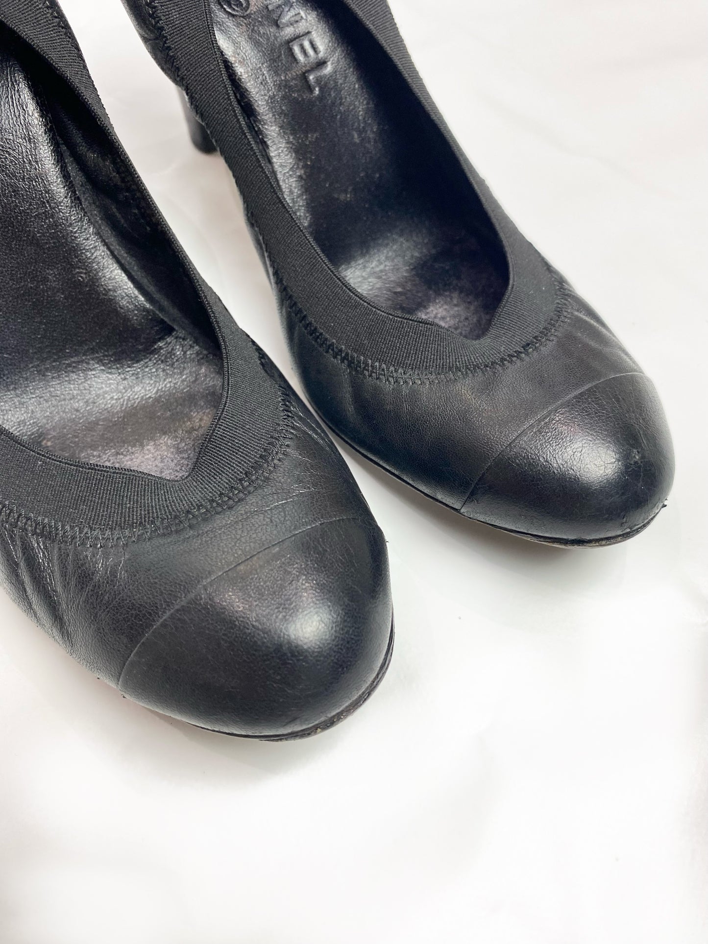Chanel Black CC Leather Lambskin Pump Heels