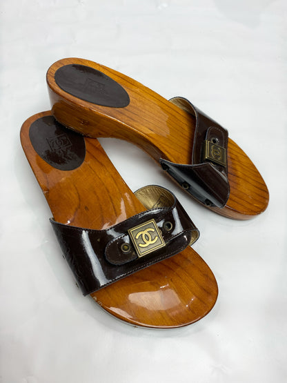 Chanel 90's Brown Wooden Clogs