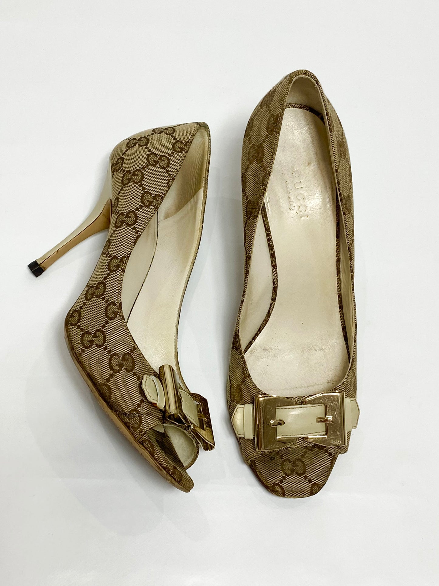 Gucci Brown & Gold Bow Heels